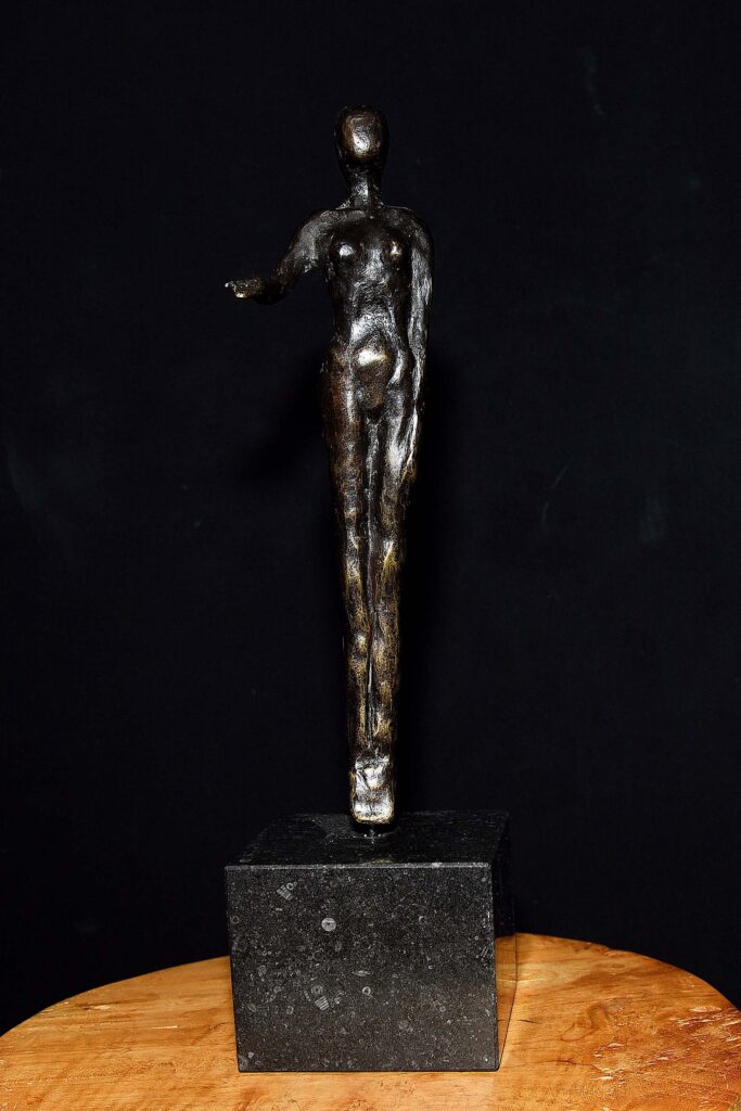 Bronzen sculptuur — Tilly Kouwenberg